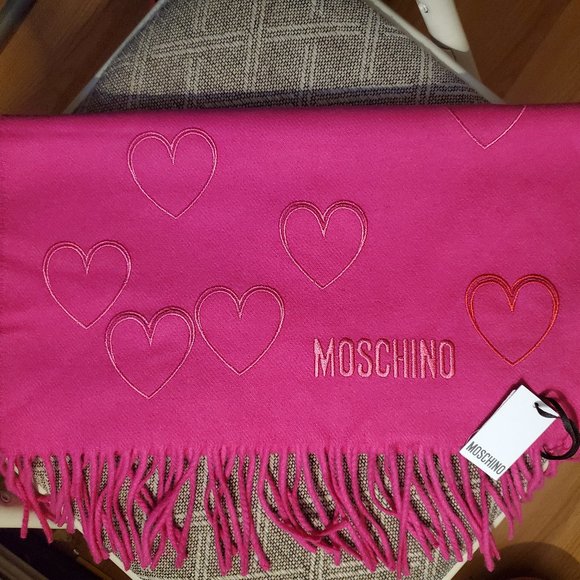 Moschino Accessories - NWT Moschino Wool Fuschia Cut Out Heart Scarf